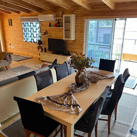 Appartement 040 *